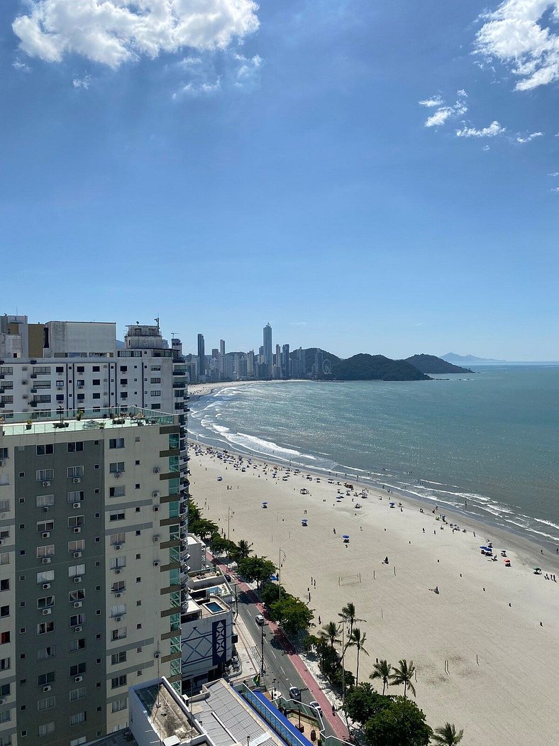 Apartamento Frente Mar em Balneário Camboriú