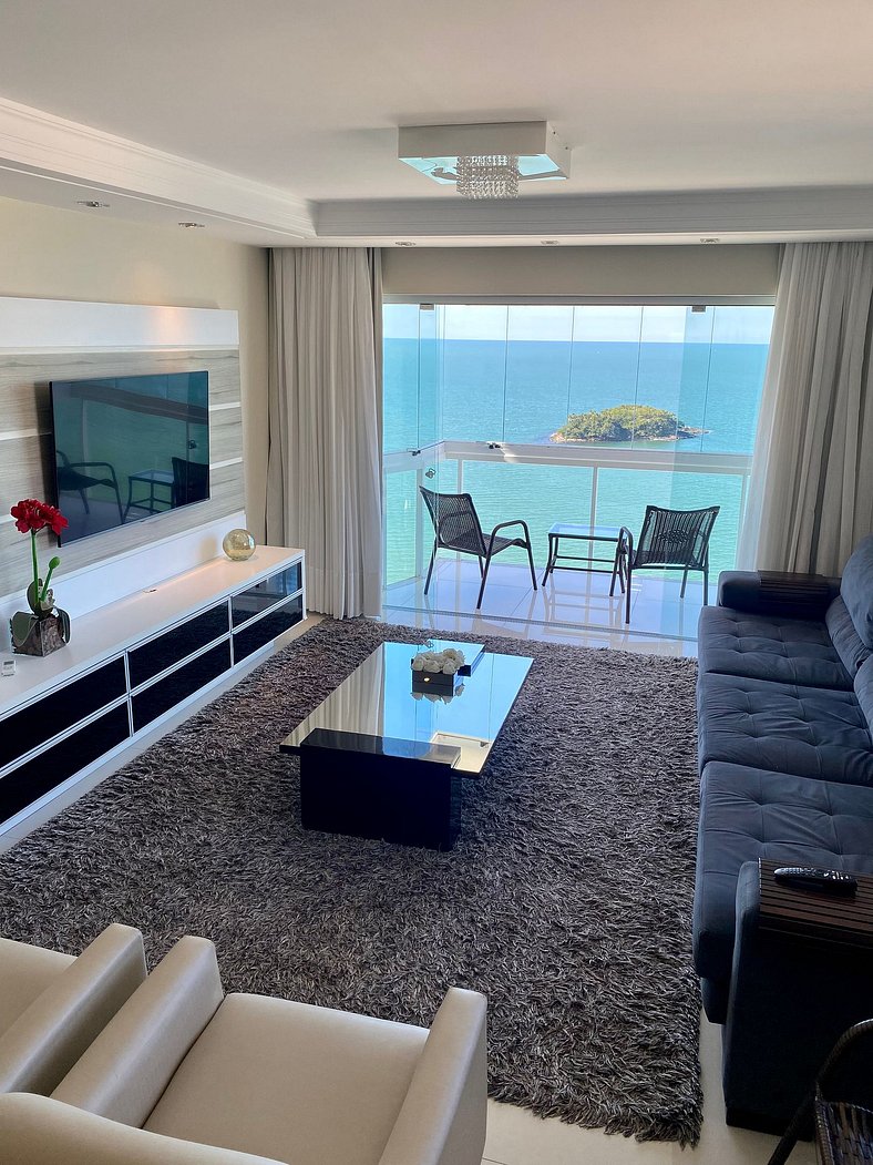 Apartamento Frente Mar em Balneário Camboriú