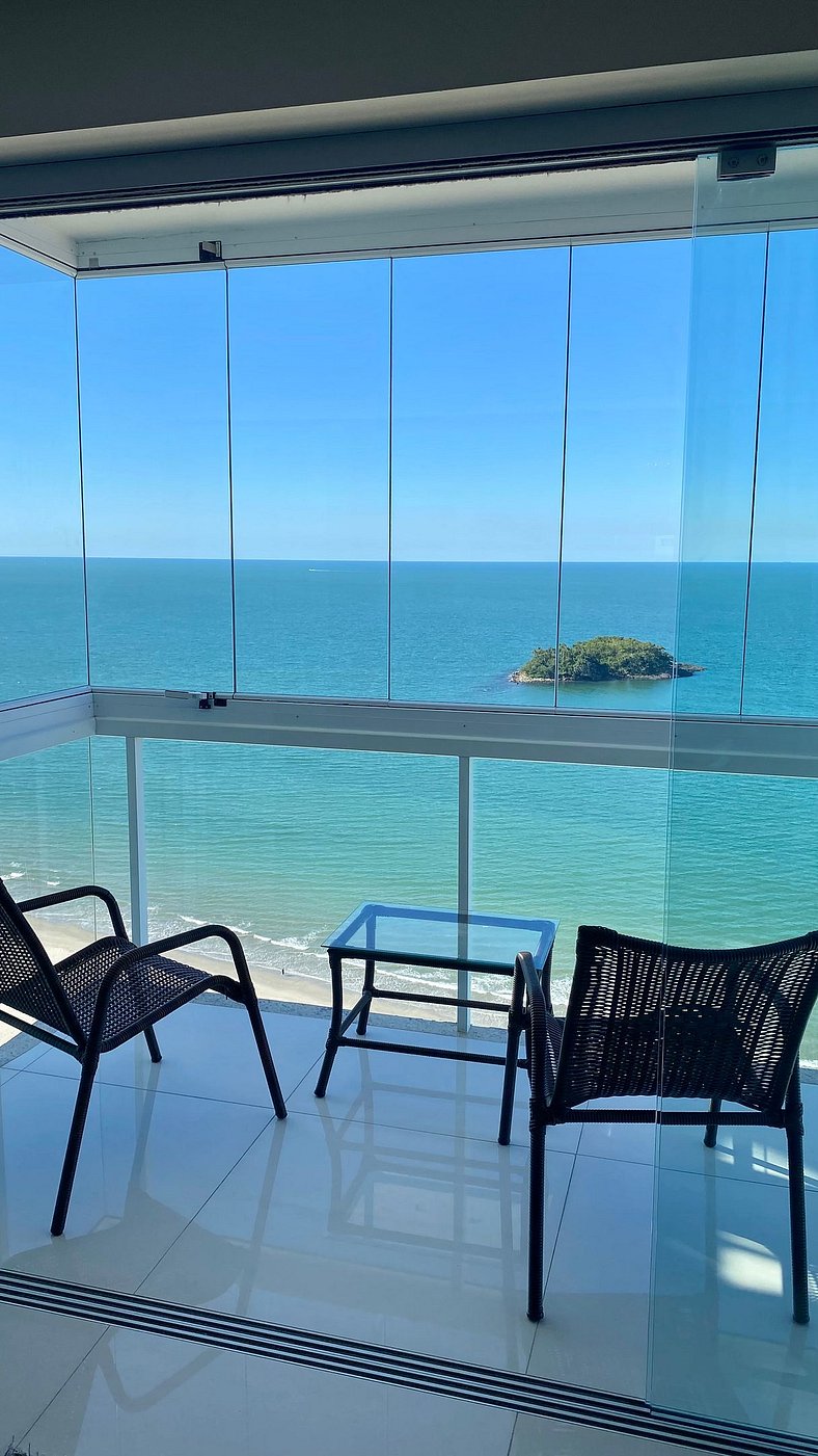 Apartamento Frente Mar em Balneário Camboriú