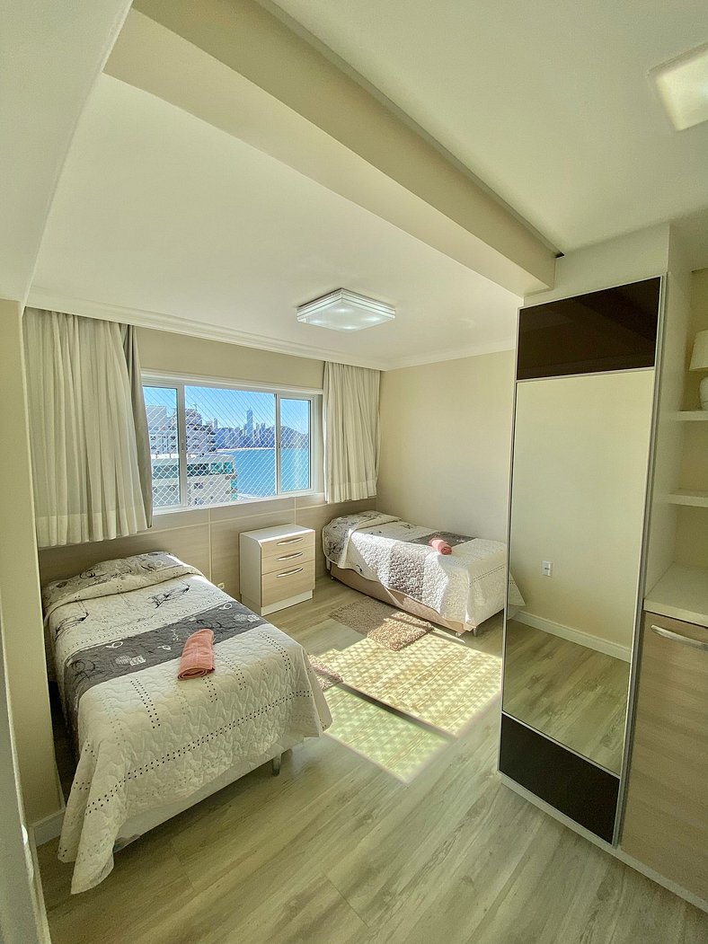 Apartamento Frente Mar em Balneário Camboriú