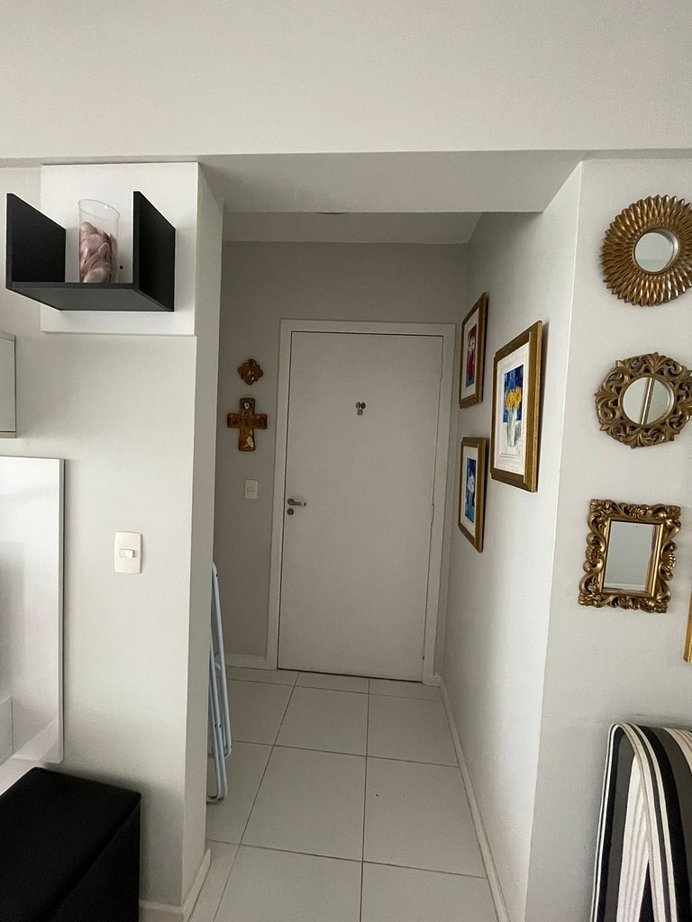 Apartamento Frente Mar na Av. Atlântica