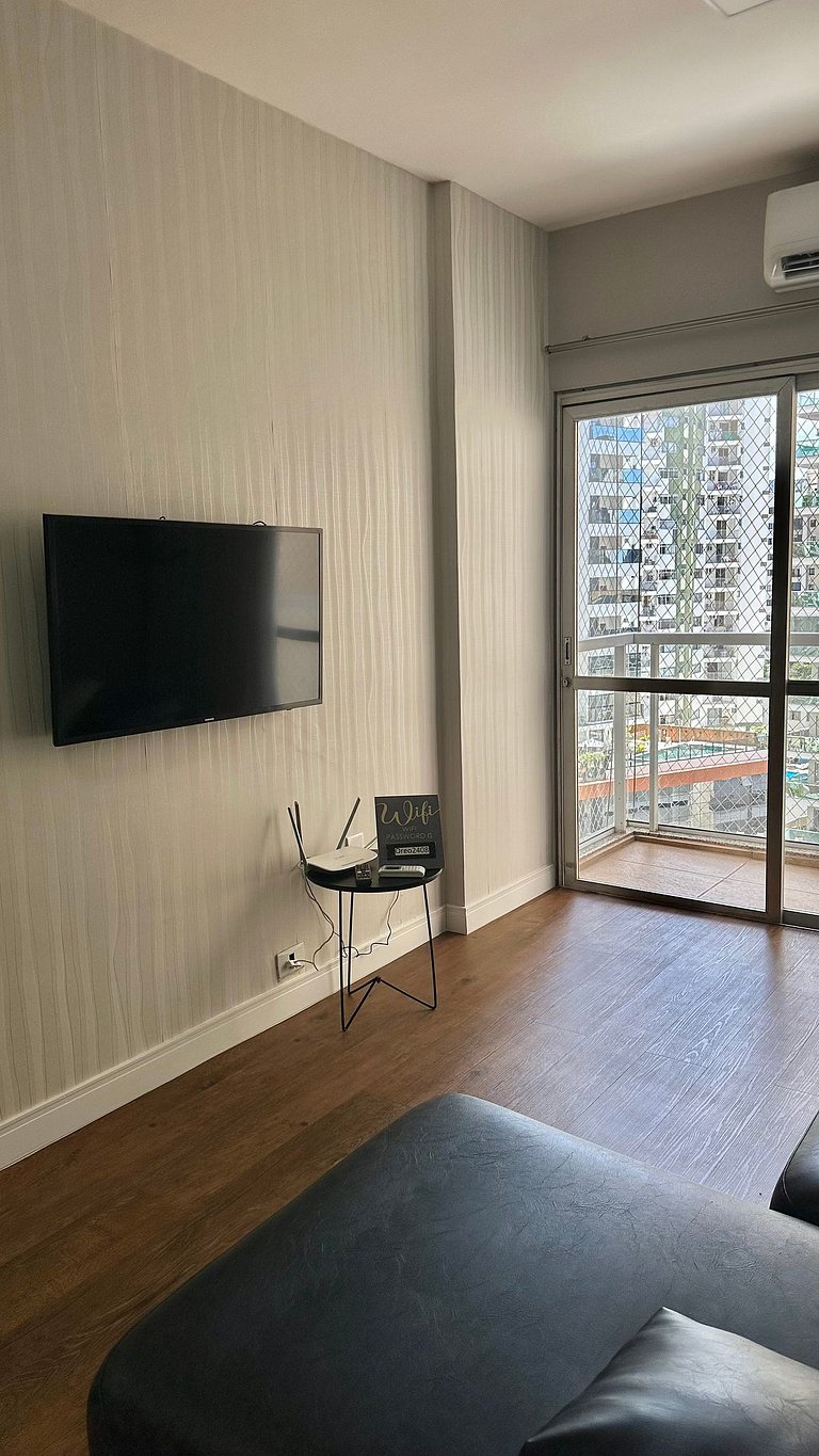 Lindo apartamento quadra mar